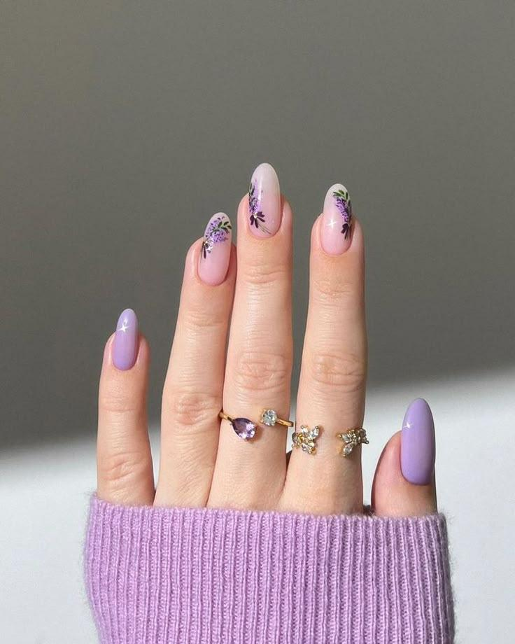 7. Lavender Sprig Nails