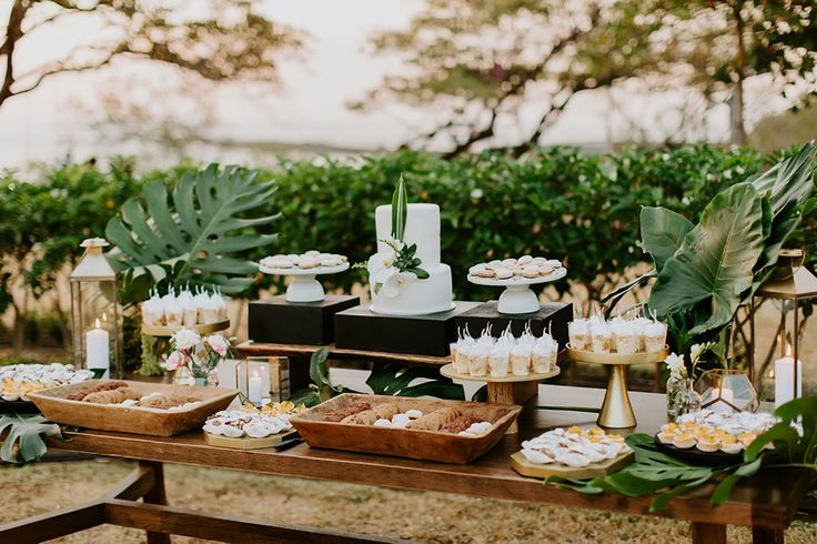 Tropical Dessert Bar